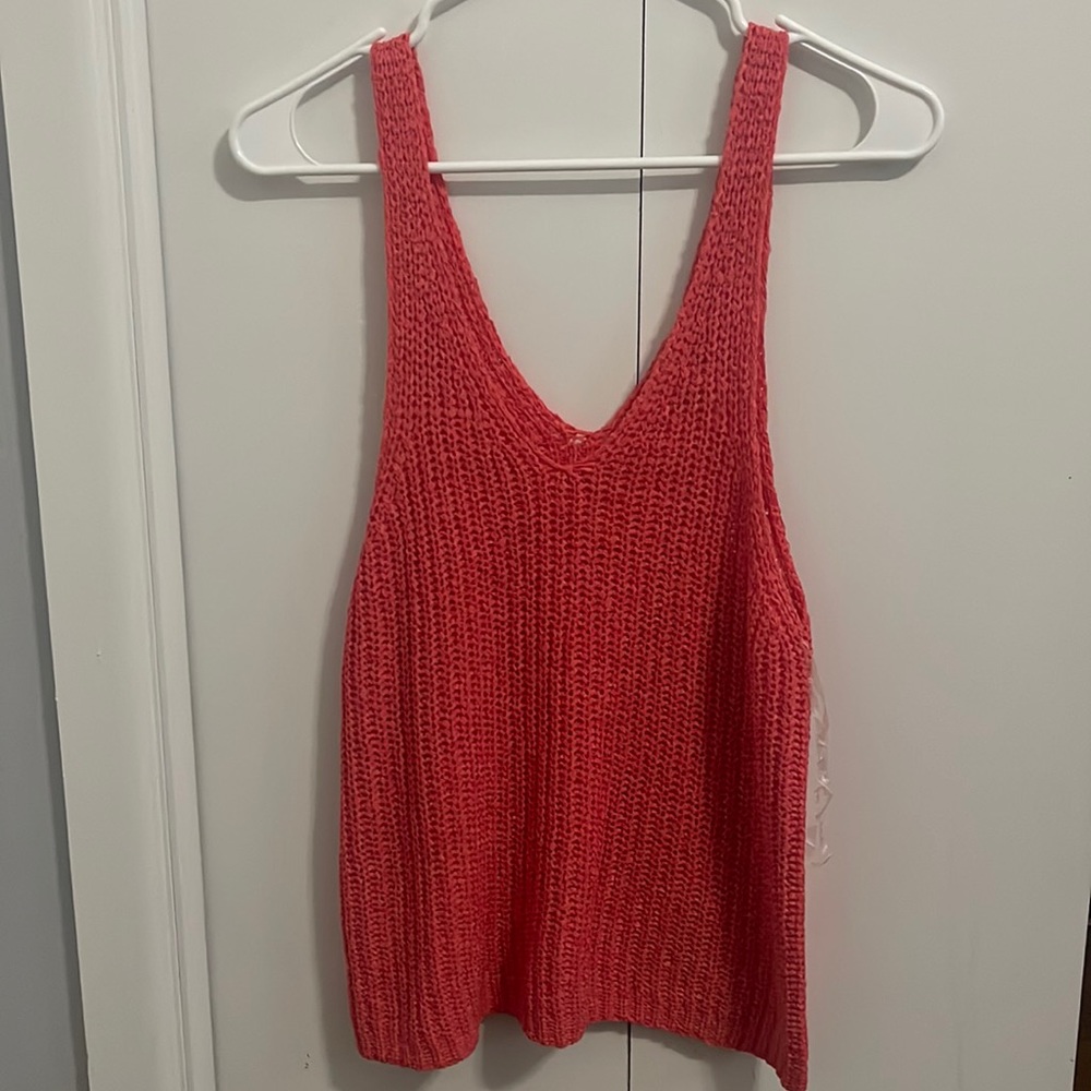 pink knit tank top from francesca’s